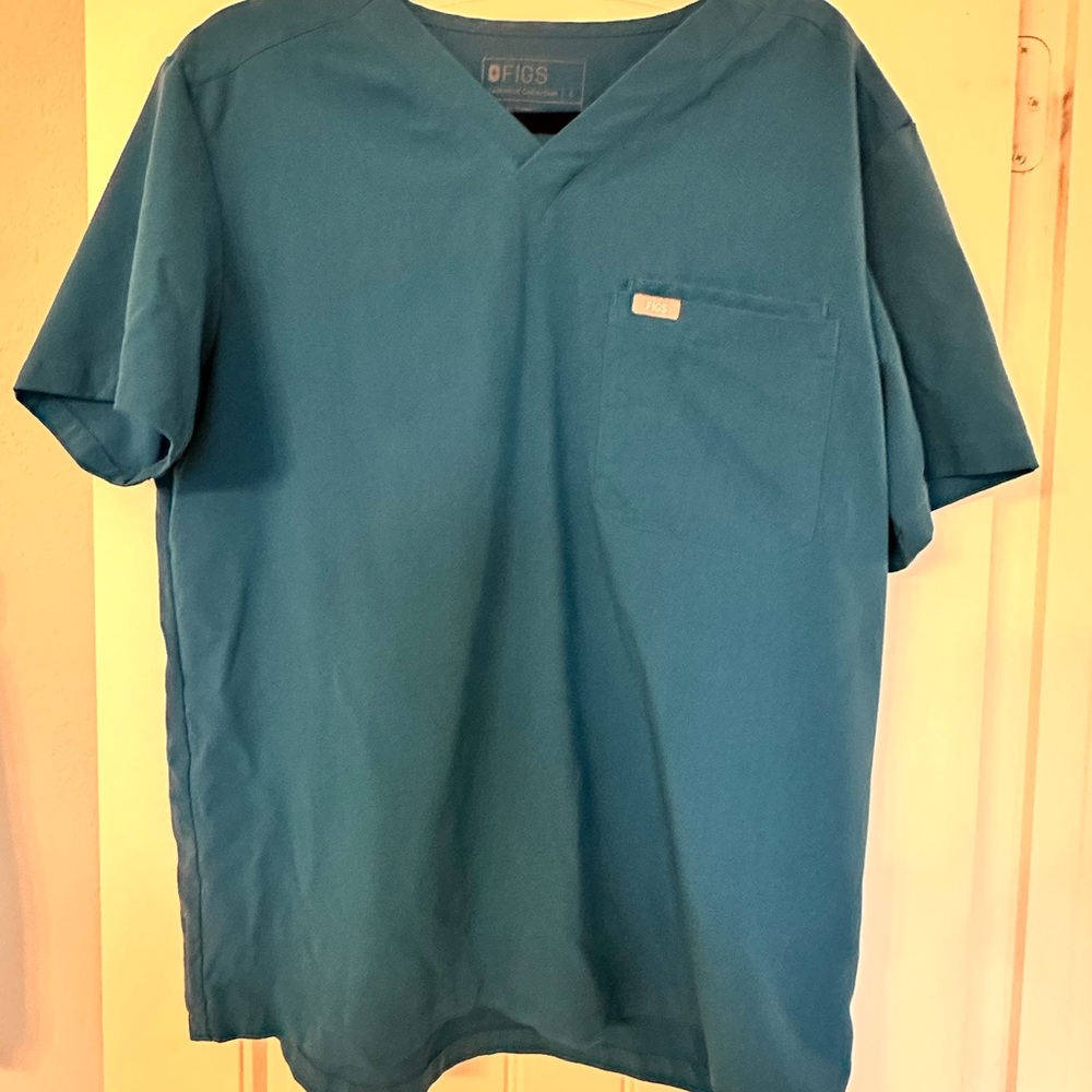 Figs Men's Alps Blue Scrub Top